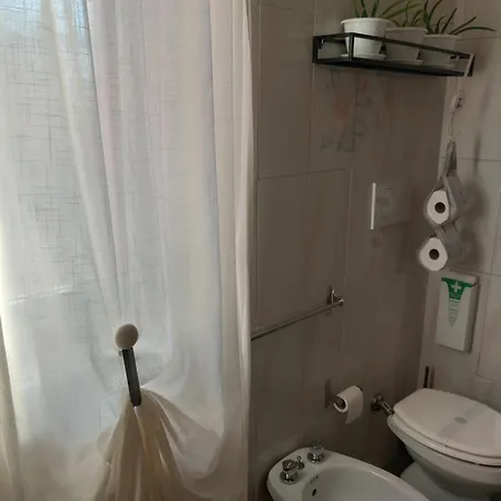 La Casa Di Gio Ed Eli Tatil Evi Voghera